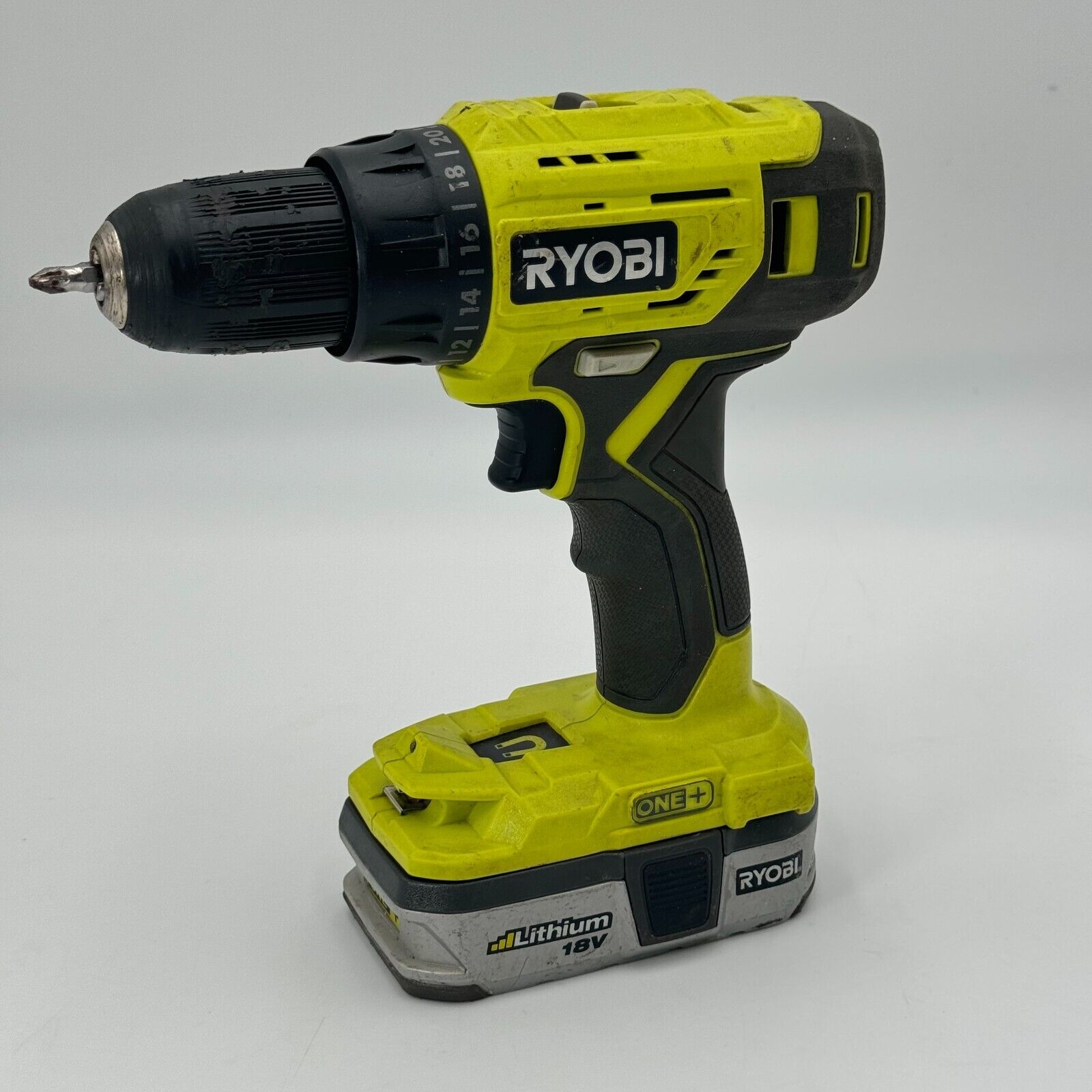 Ryobi One+ One Plus 18V 1/2in Drill & 18 Volt Rechargeable Lithium Battery Pack