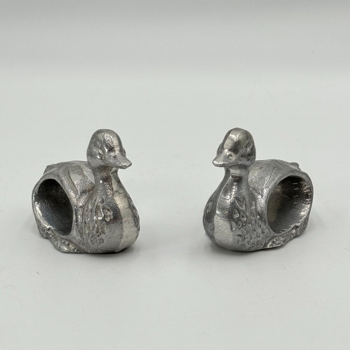 Wilton Armetale USA Set of 2 Aluminum DUCK Napkin Rings (RF1062)