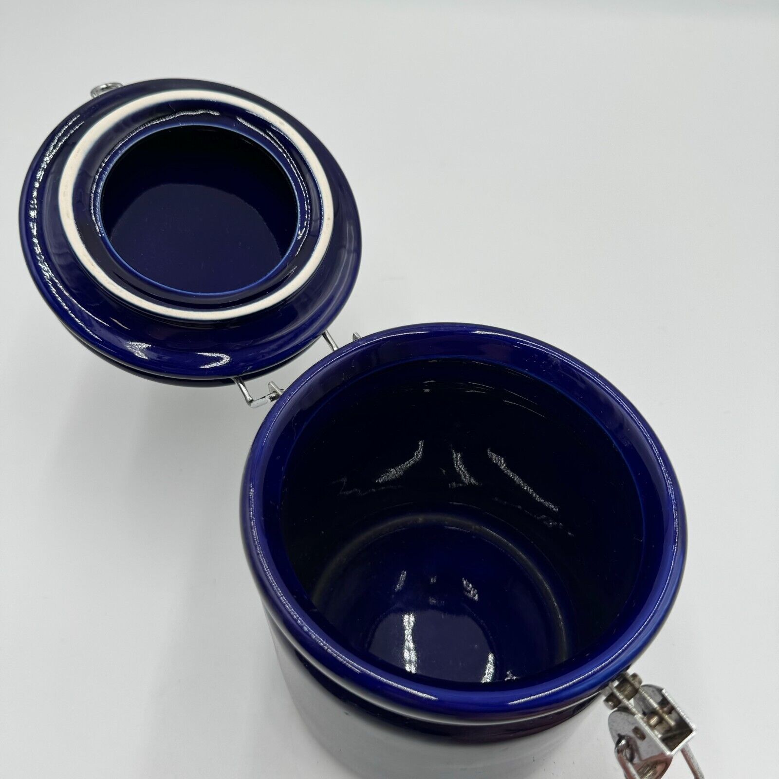 Set of 2 Kitchen Storage Canisters Blue Ceramic Metal Clasp 8” & 6” by 5”