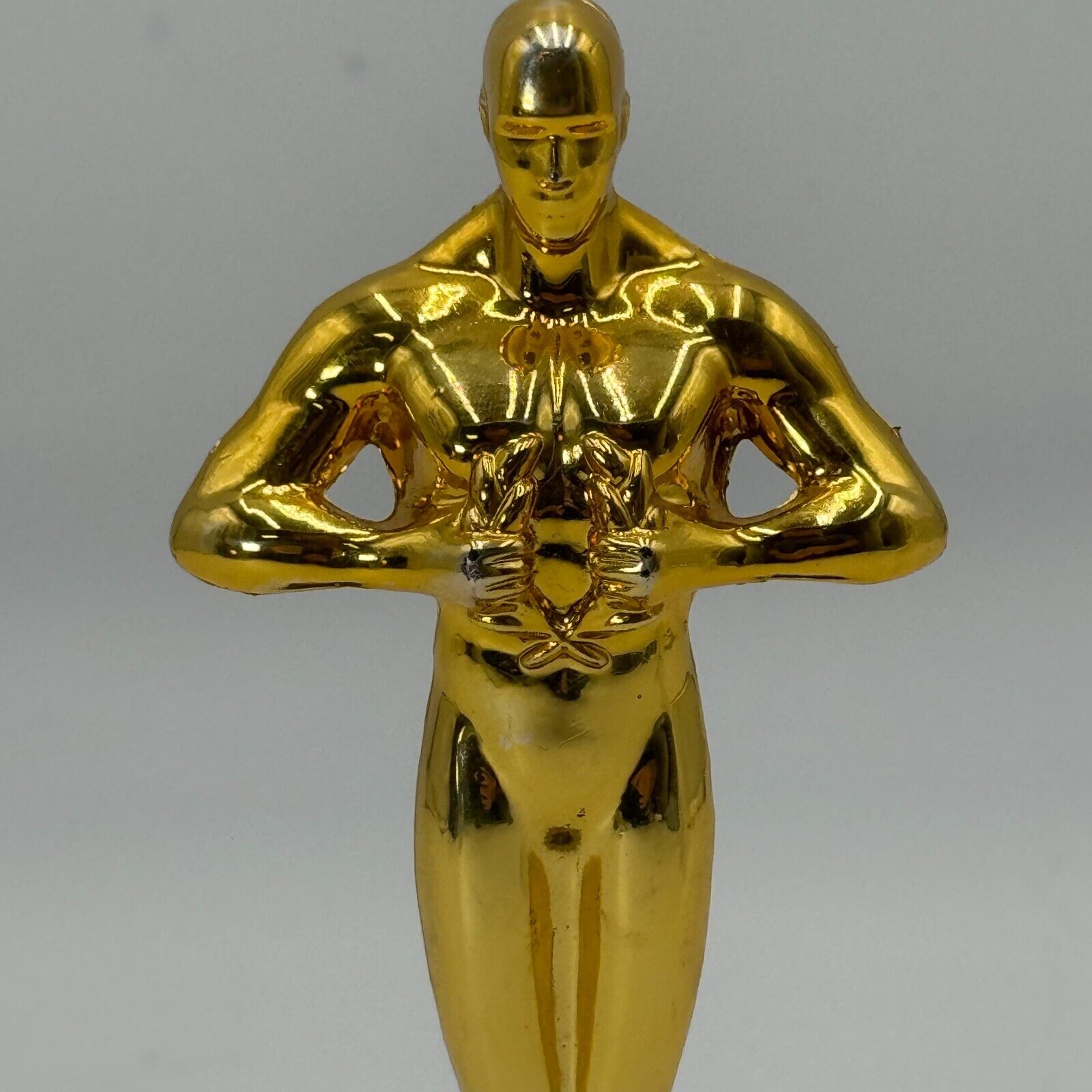 Crafted Stunning 7 in Worlds Best Parents Plastic With Gold Finish Statue Trophy