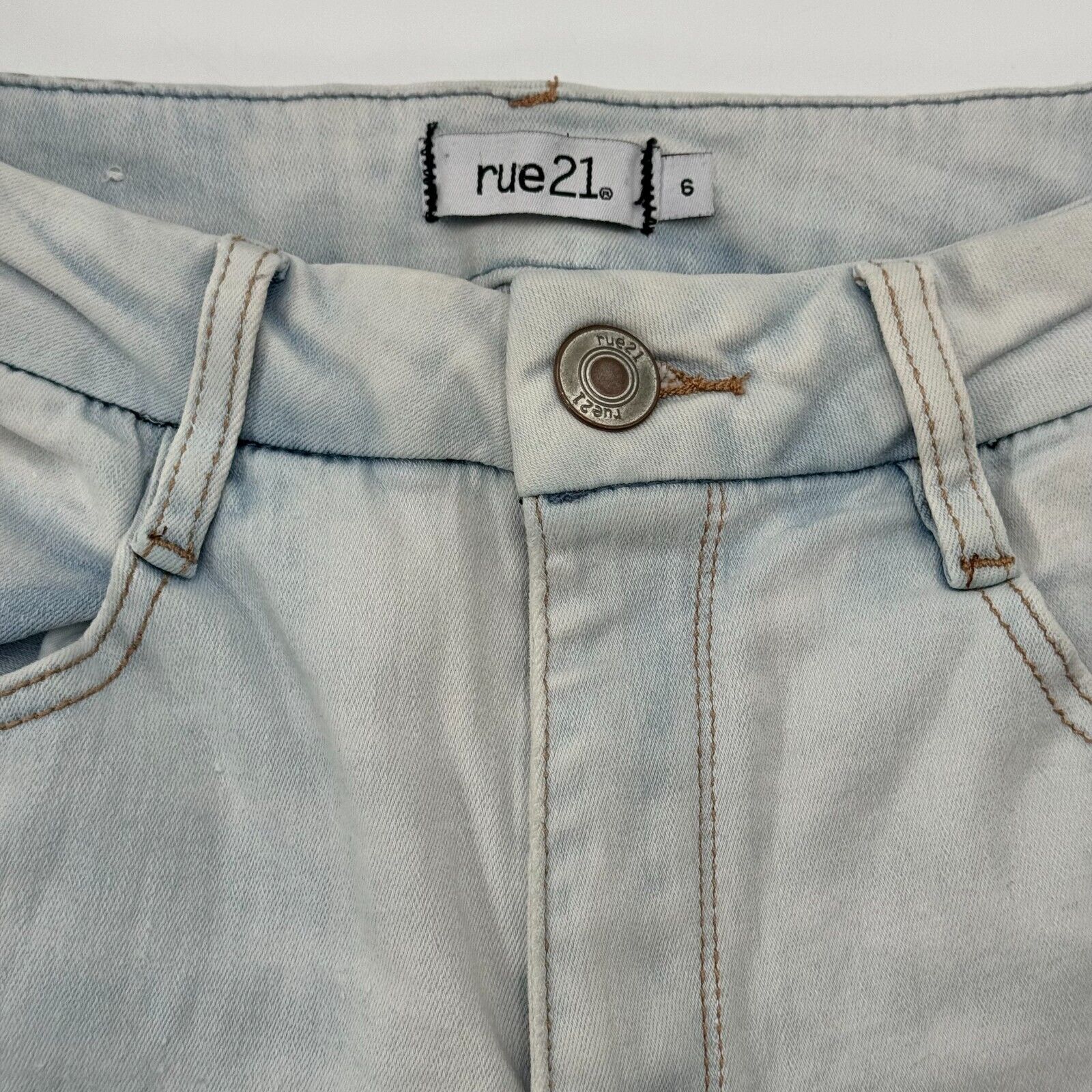 Rue 21 Light Wash Distressed White Blue Jeans High Waist Jegging Womens Size 6