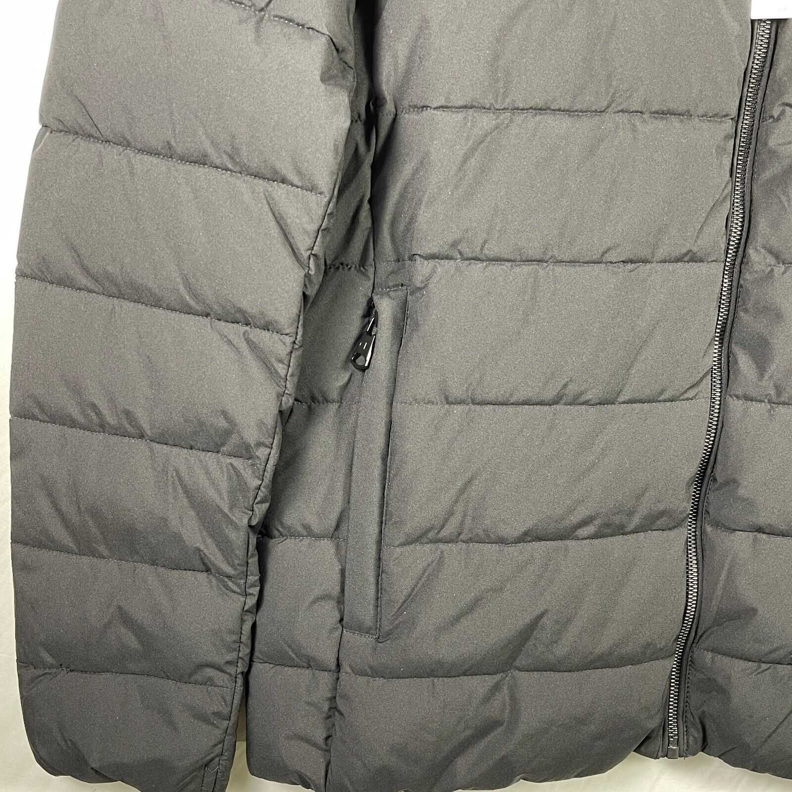 Calvin Klein CK Mens Infinite Stretch Insulated Quilted Puffer Jacket Black Sz M