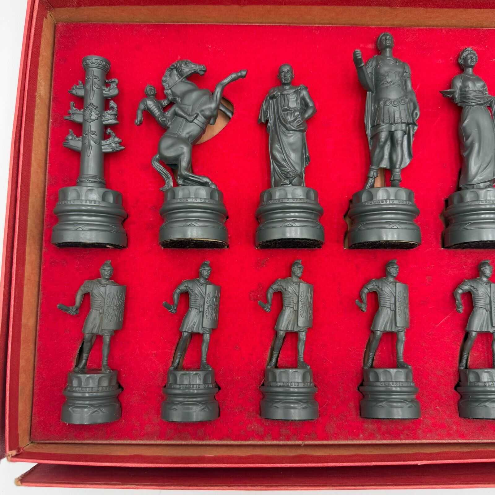 Classic Games Chess Set Ancient Rome 264 BC - 16 AD Collectors Series Edition