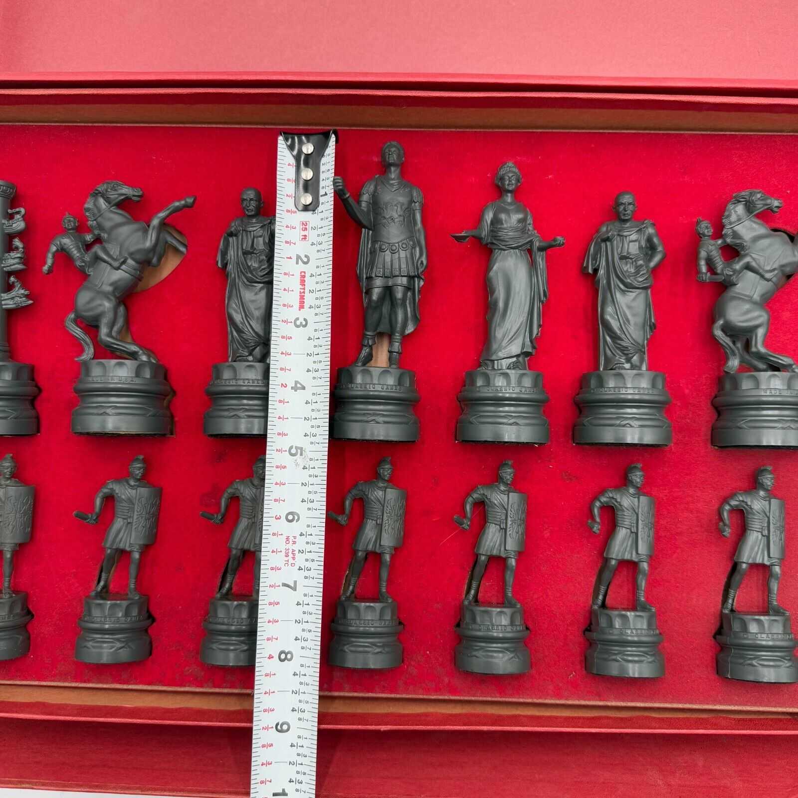 Classic Games Chess Set Ancient Rome 264 BC - 16 AD Collectors Series Edition