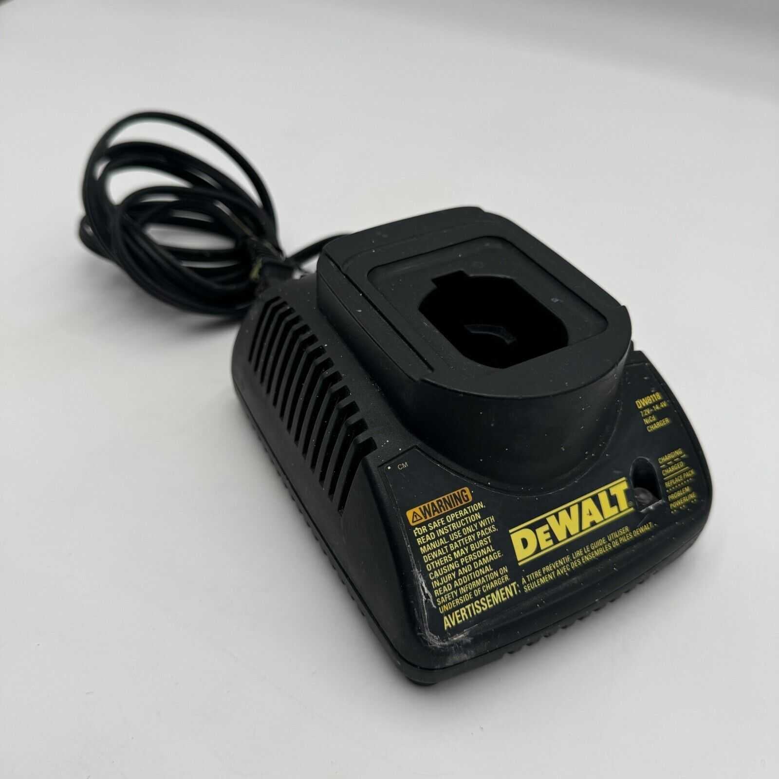 DeWALT DW9118 7.2V-14.4Volt Battery Charger Original Genuine OEM