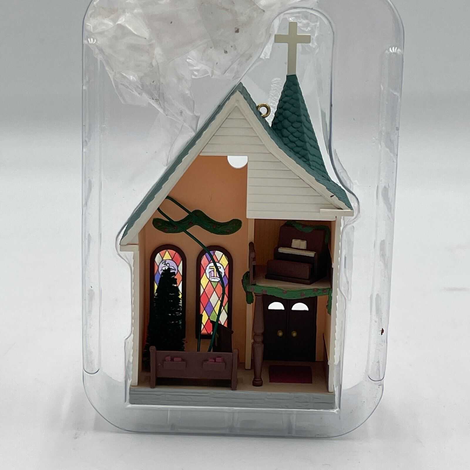 Hallmark Town Church Keepsake Ornament Dated 1995