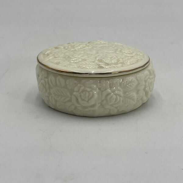 Sculpted Roses Porcelain Circle Shaped Trinket Boxes With Gold Trim Lids