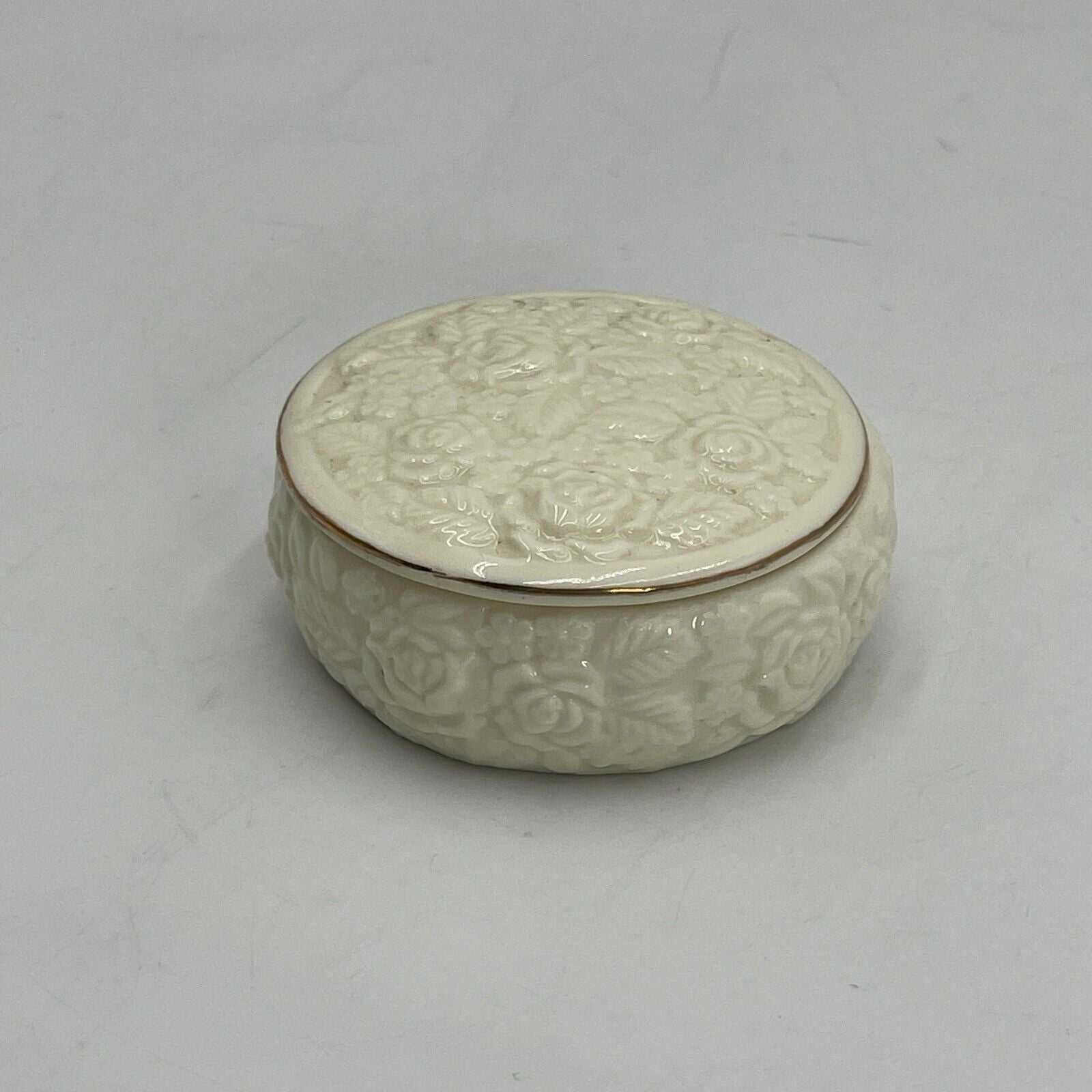 Sculpted Roses Porcelain Circle Shaped Trinket Boxes With Gold Trim Lids