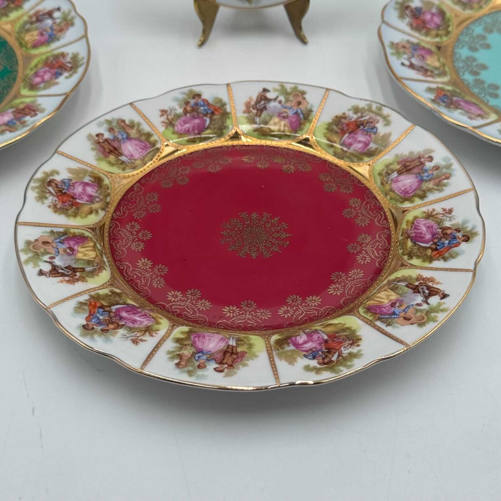 Set of 4 BAVARIA Germany COURTING SCENES Pink Green Blue Red Decorative 8in