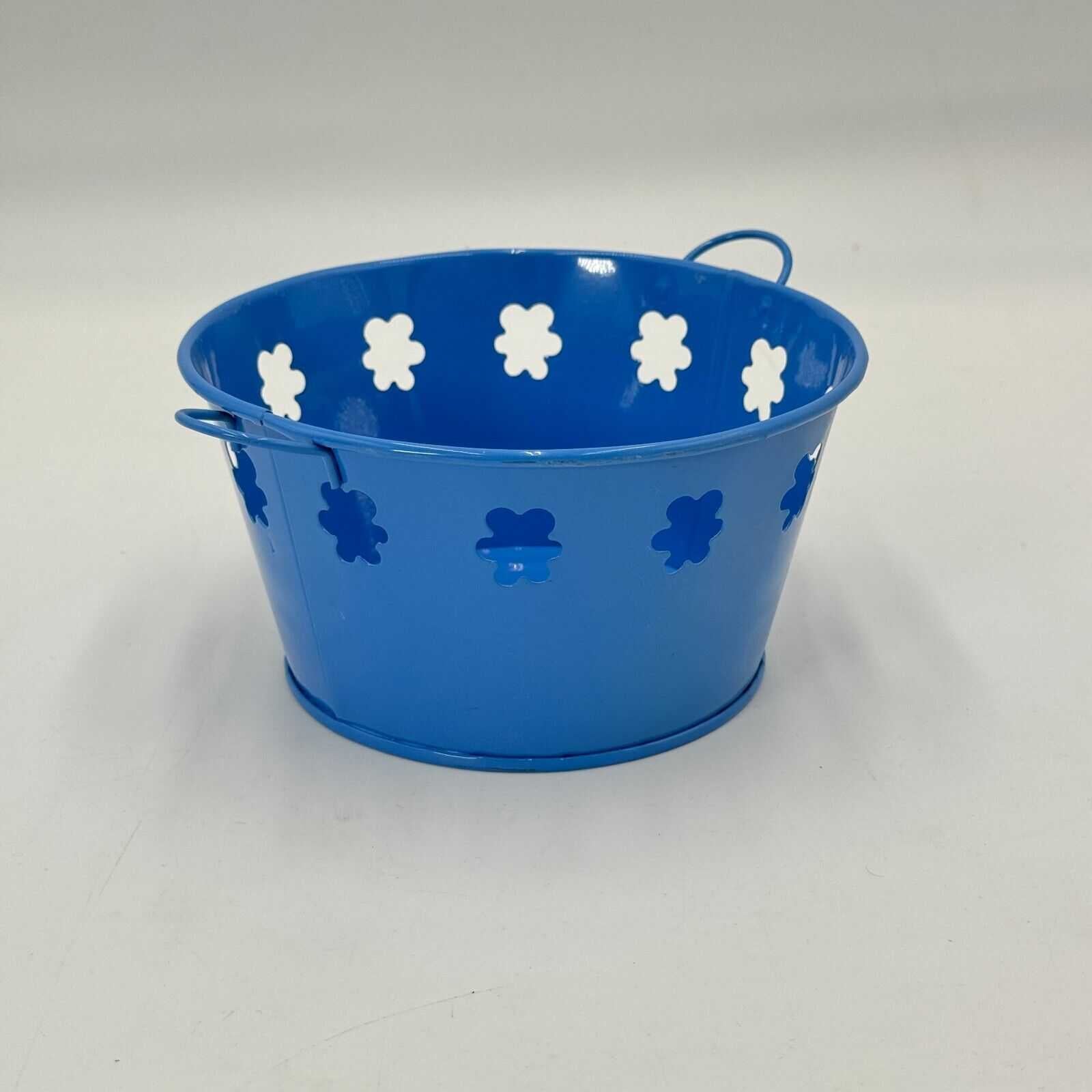 Set of 4 Matching Blue Flower Pit Tin Mini Bucket Pales with Handles 6in Diam.