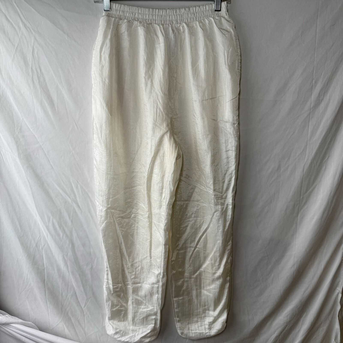 Slade Baggy Nylon Pants Loungewear Sweatpants White Cream Women’s Size M Medium