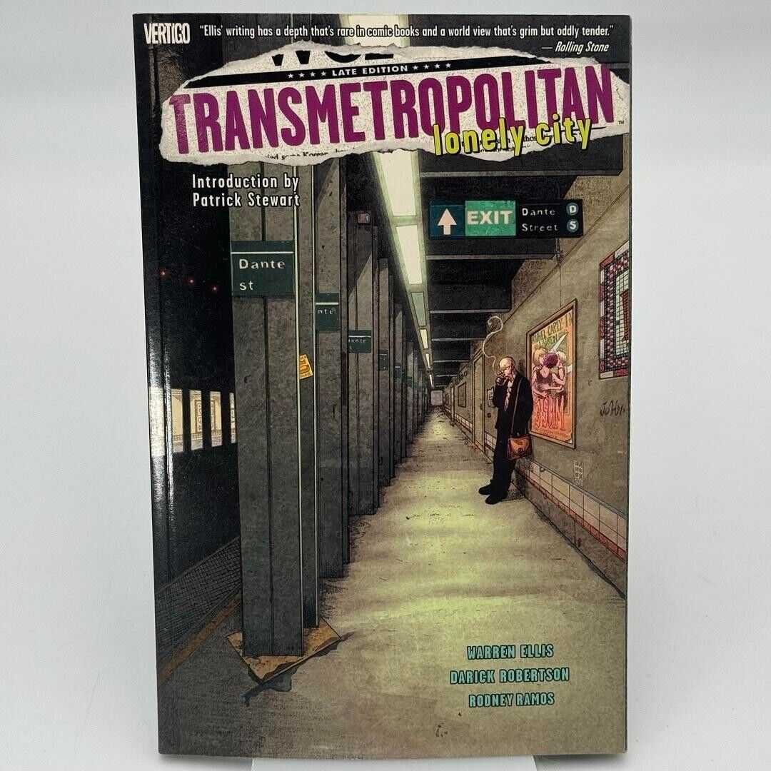 Transmetropolitan Lonely City Trade Paperback Graphic Novel Warren Ellis Vertigo