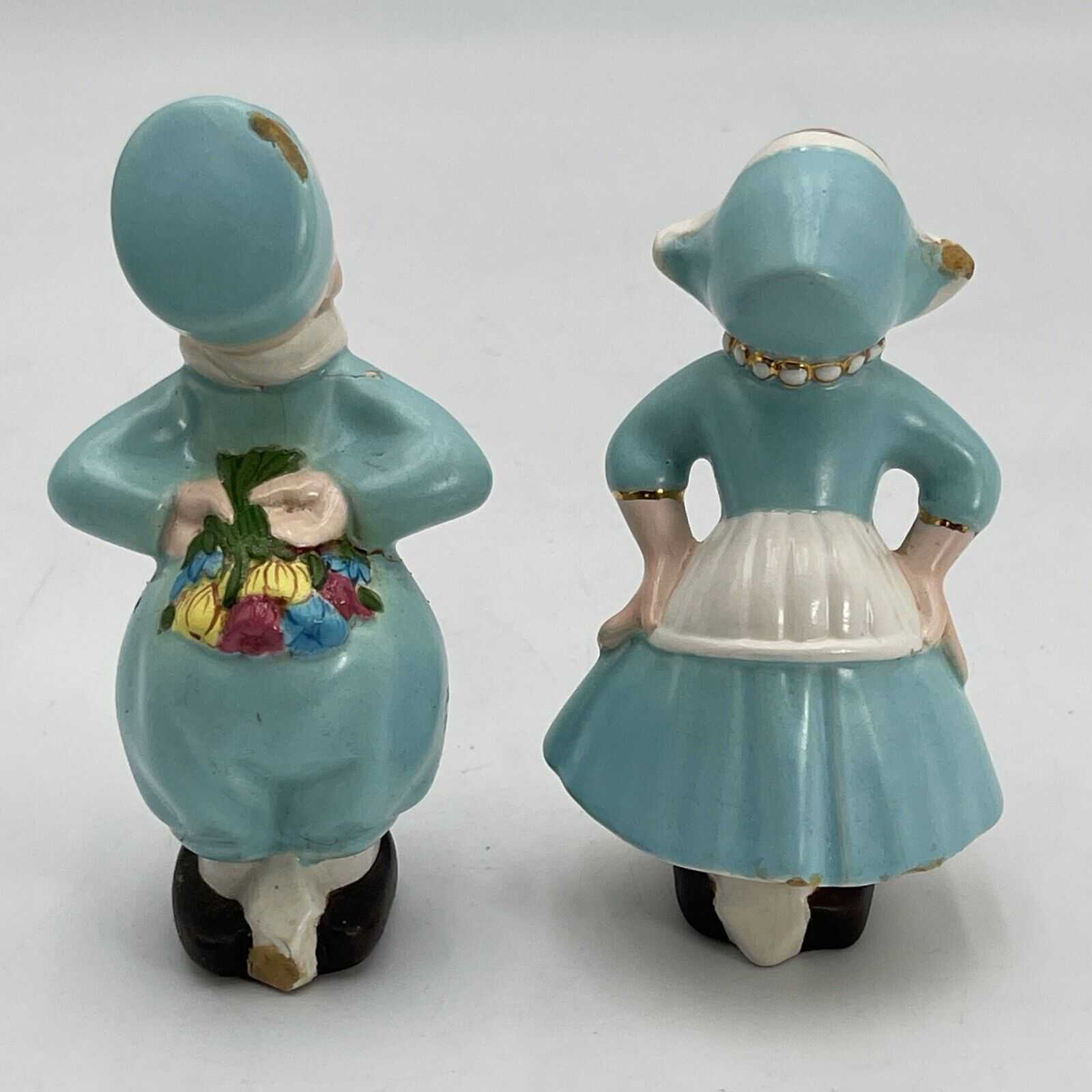 Vintage Charming Porcelain Sculptures Dutch Boy and Girl Kissing Figurines