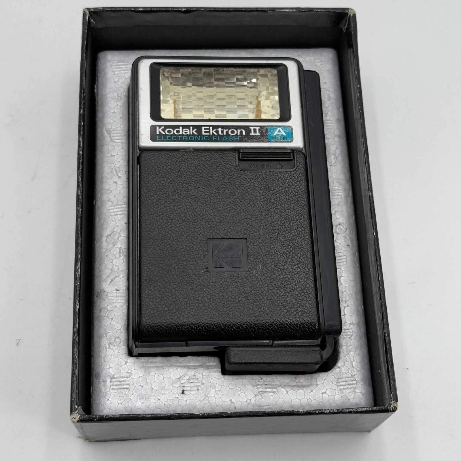 Vintage Kodak Ektron II Model A Electronic Flash - Original Box Manual Untested